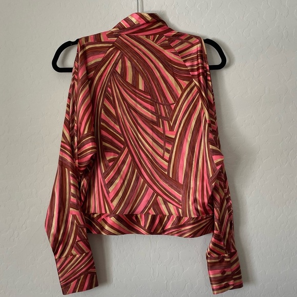 Lew Magram Collection 95% Silk beautiful Retro business blouse Size M - Picture 6 of 8